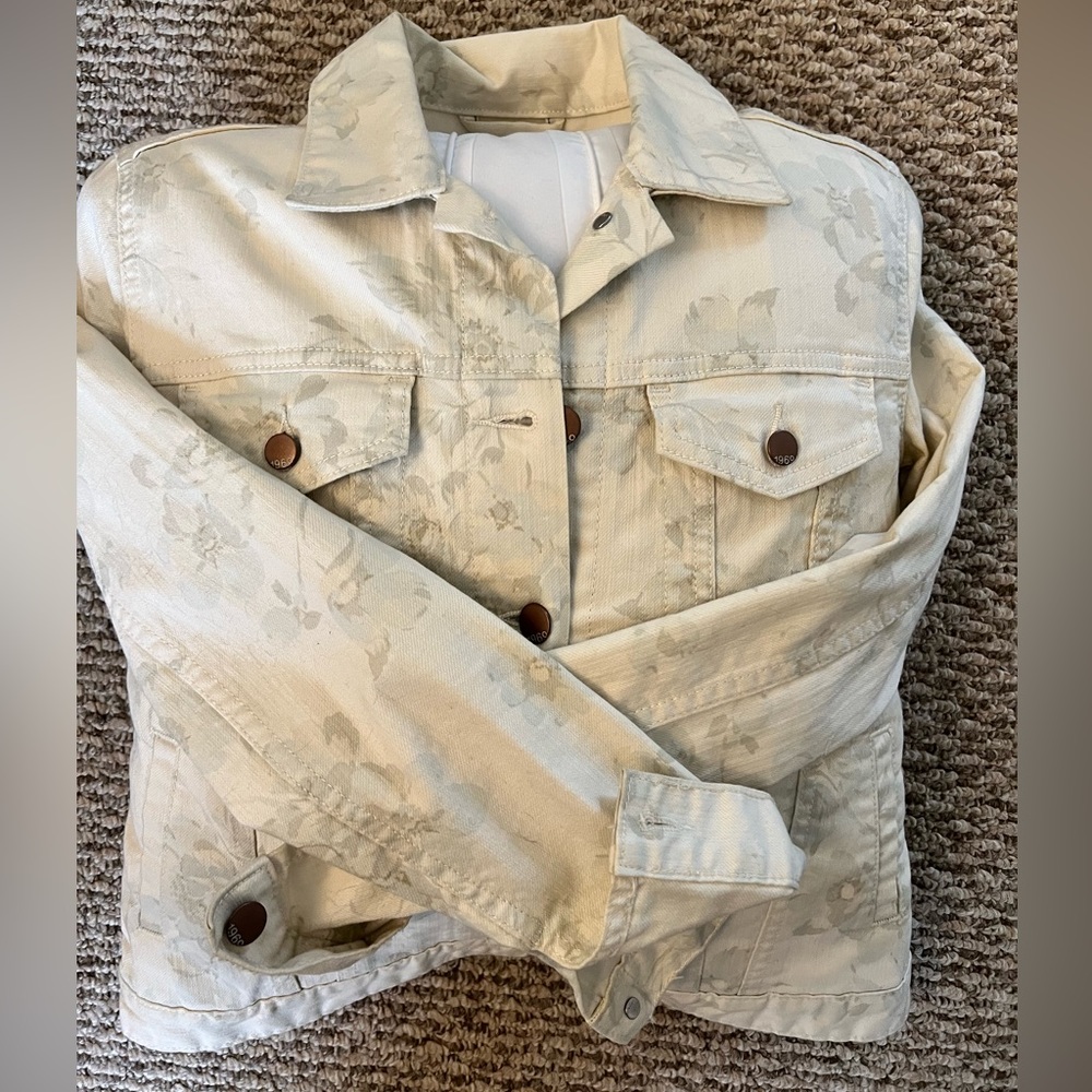 Gap-Icon Flap Jacket - Picture 2 of 5